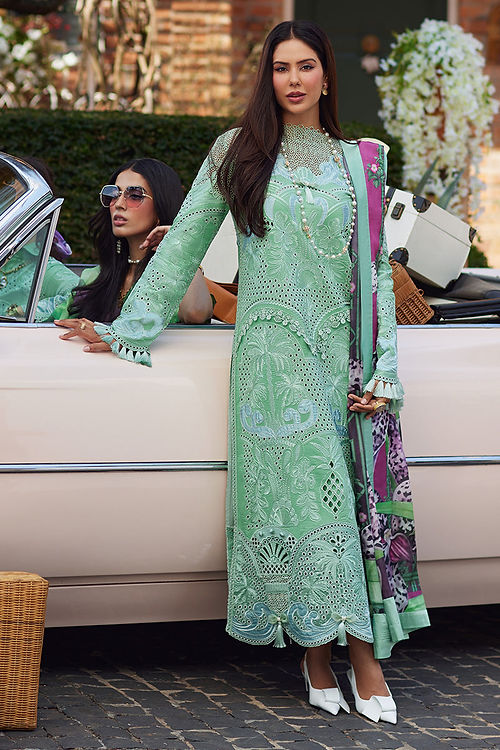 Mushq Te Amo Luxury Lawn