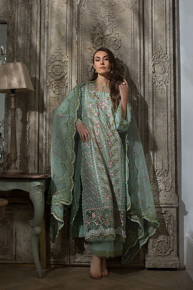 Sobia Nazir Luxury Lawn