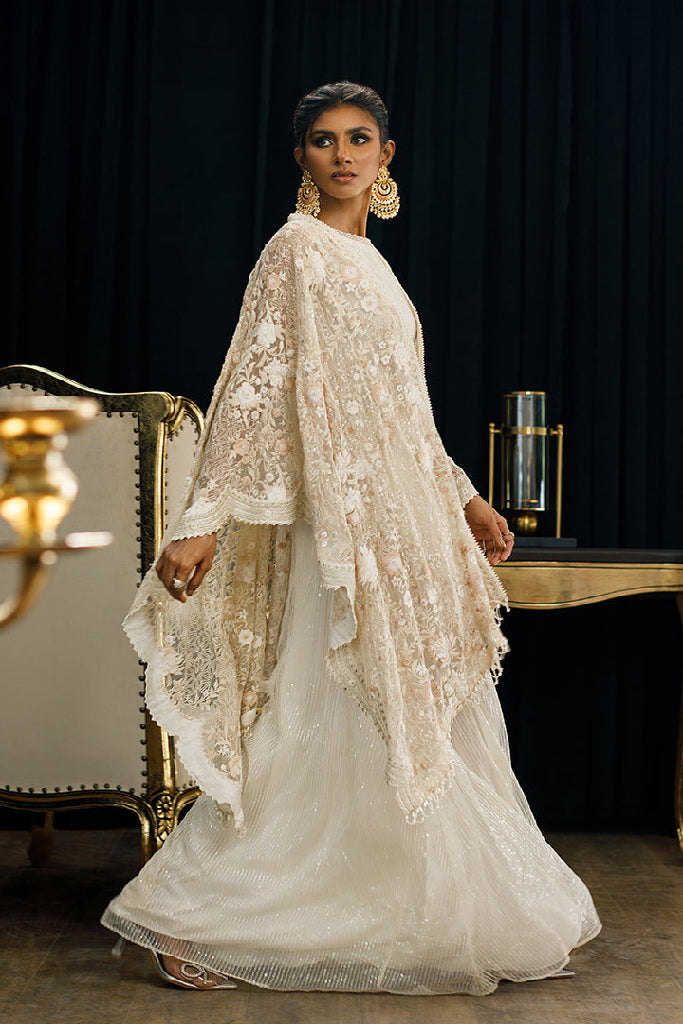 ORGANZA EMBROIDERED CAPE WITH MAXI Design Code: 4790.1